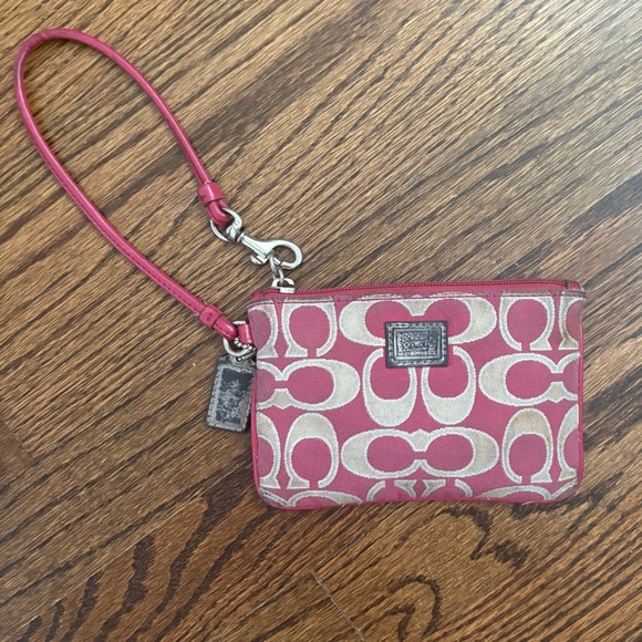 Coach Handbags - Coach Poppy pink wristlet change purse